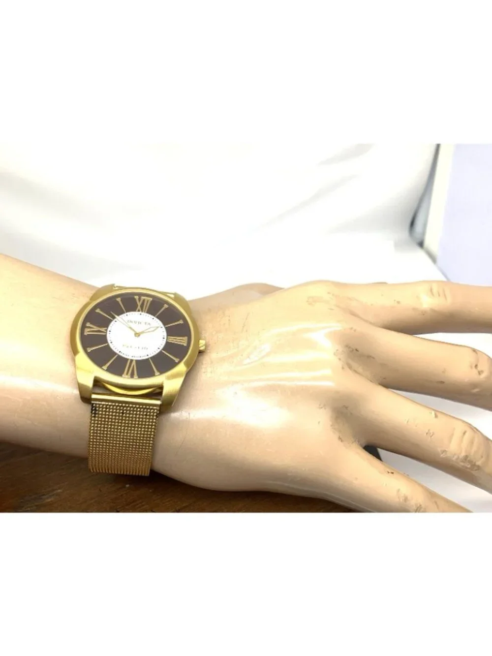 Invicta Men's Watch 5335 Slim Quartz Brown Dial Gold Mesh Stainless Steel 40mm